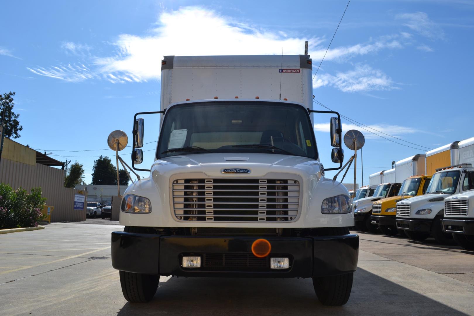 2019 WHITE /BLACK FREIGHTLINER M2-106 with an CUMMINS B6.7L 260HP engine, ALLISON 2500RDS AUTOMATIC transmission, located at 9172 North Fwy, Houston, TX, 77037, (713) 910-6868, 29.887470, -95.411903 - Photo#1